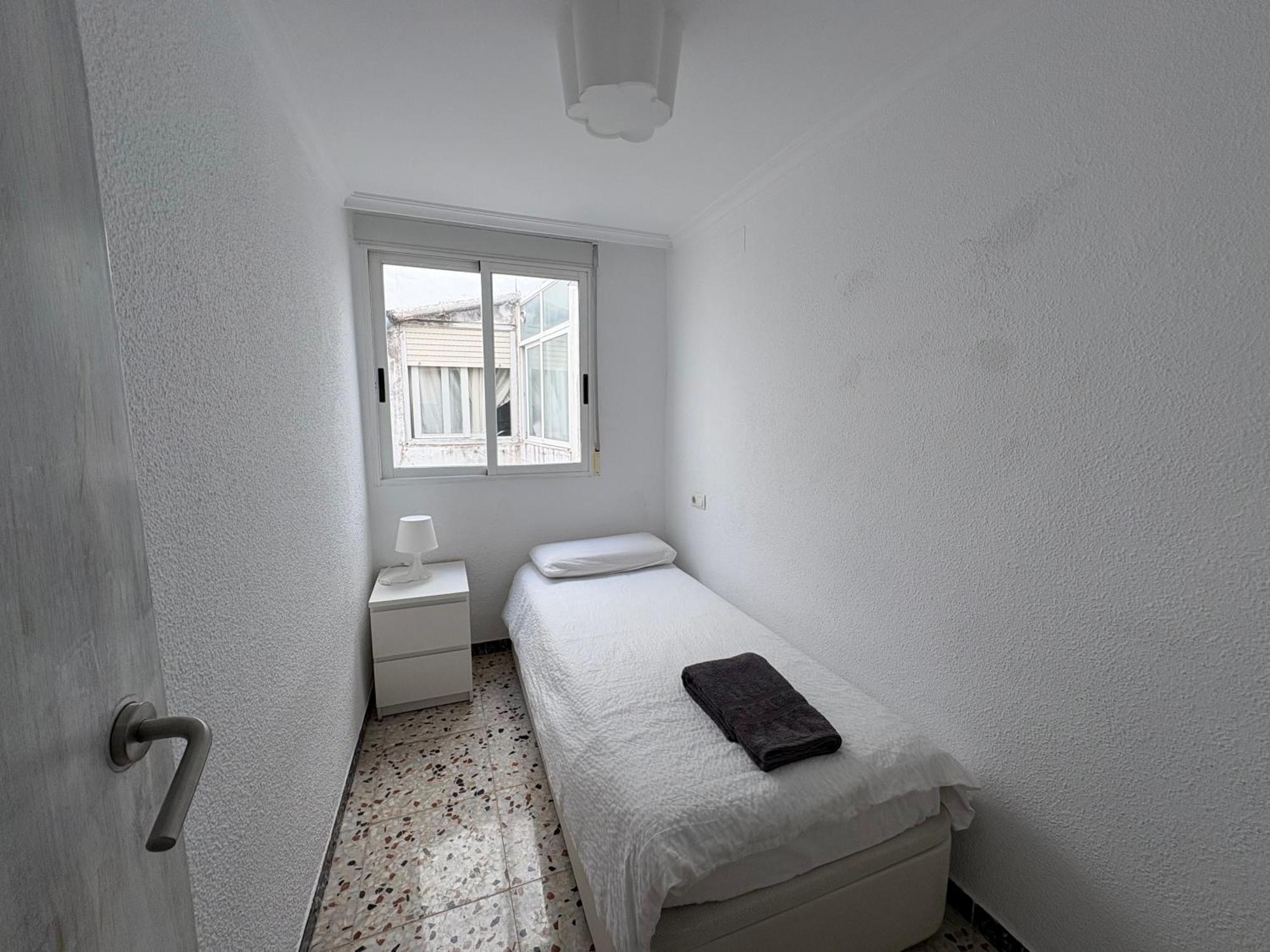 Teniente Ruiz 27 Elche Exteriör bild