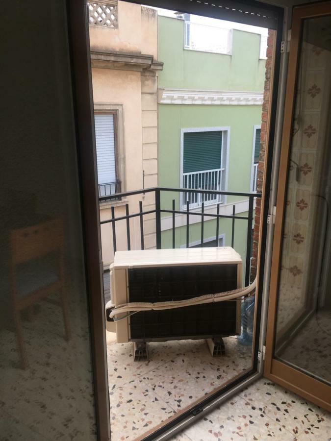 Teniente Ruiz 27 Elche Exteriör bild